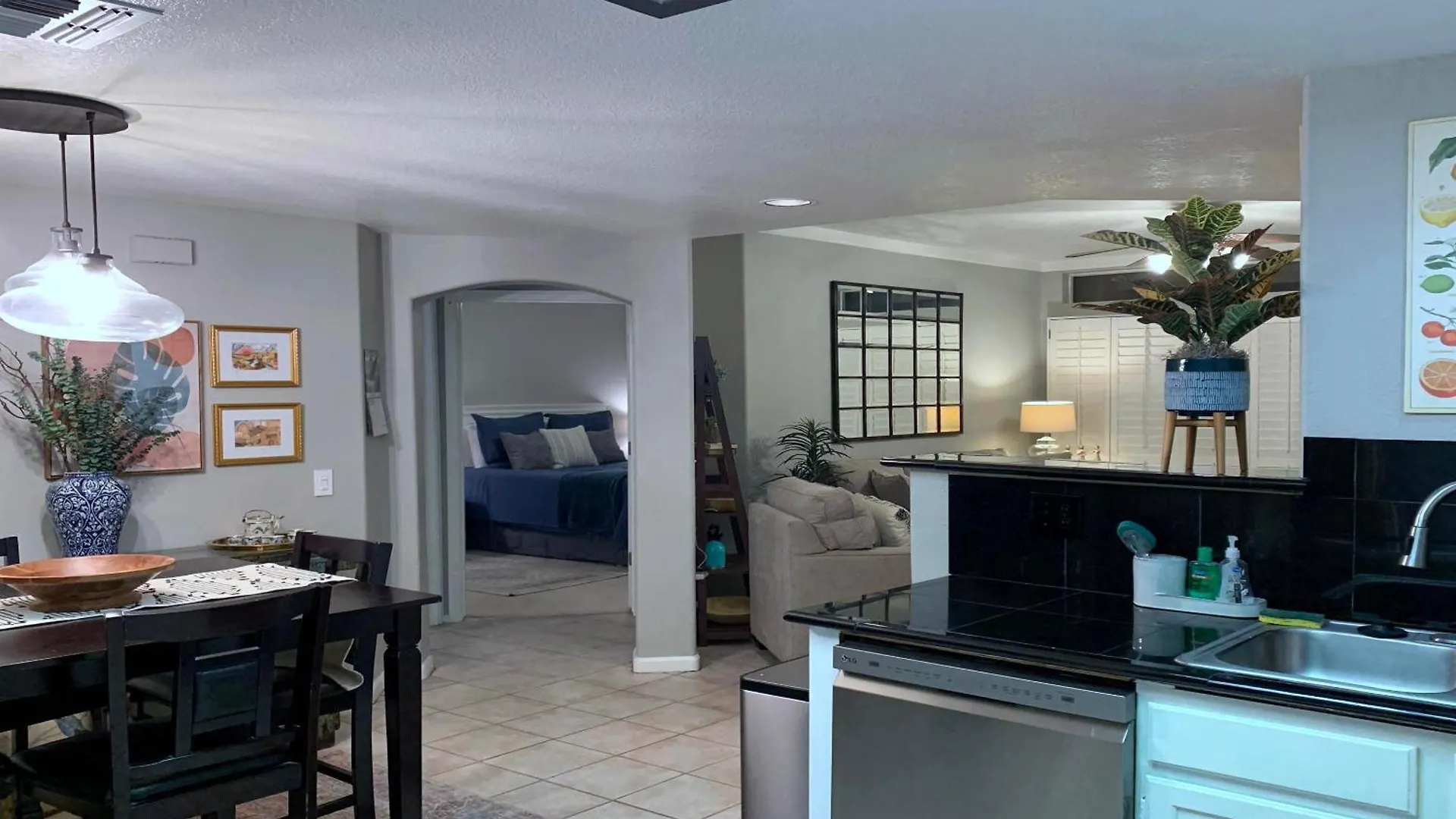 Holiday home Mountain Vista Resort: Gated Community with Pools and Hiking Access Phoenix